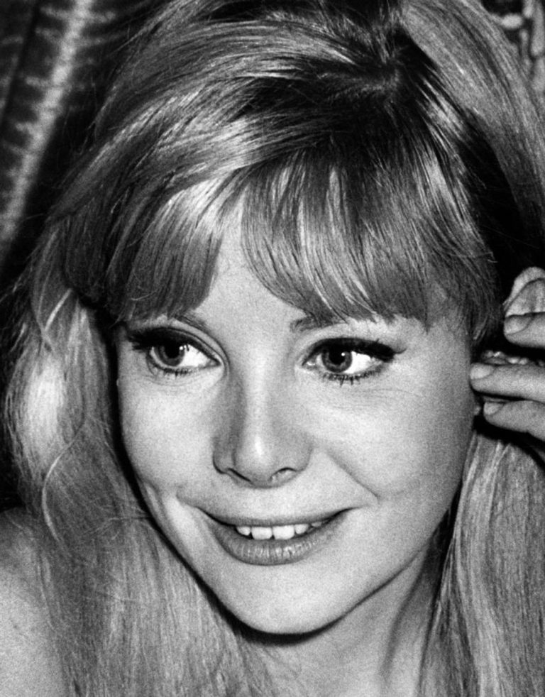 ITV Coronation Street actress Barbara Ferris dies aged 85 as tributes pour in